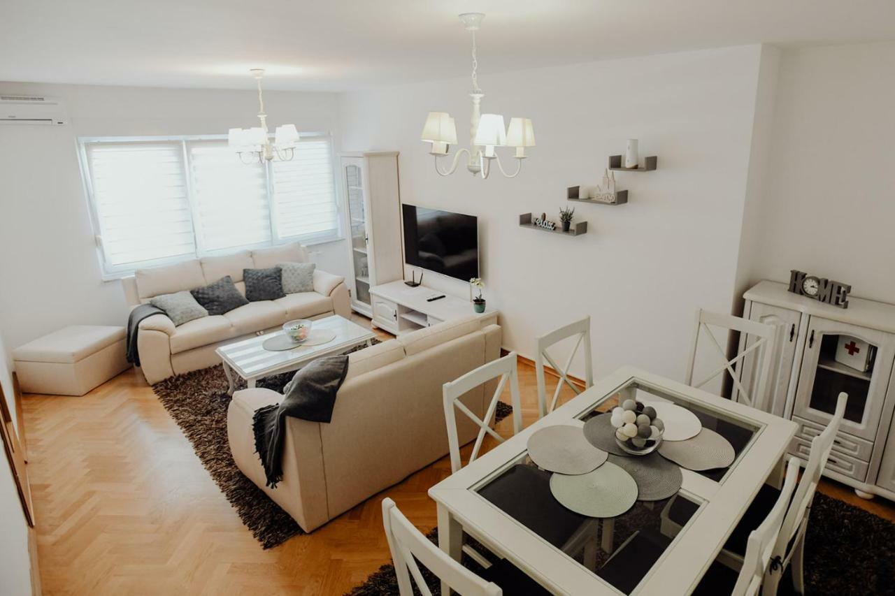 Apartman M5 Ðakovo 外观 照片