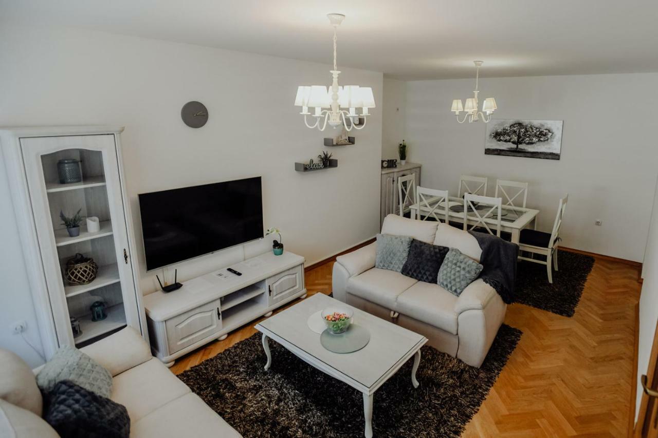 Apartman M5 Ðakovo 外观 照片